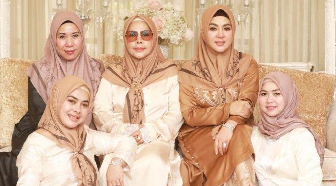 Seperti apa karakter keluarga Syahrini? Teman dari Malaysia Mengungkapkan Perlakuan Mereka: Merasa Dicintai